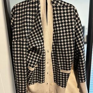 Stylish Houndstooth Cardigan